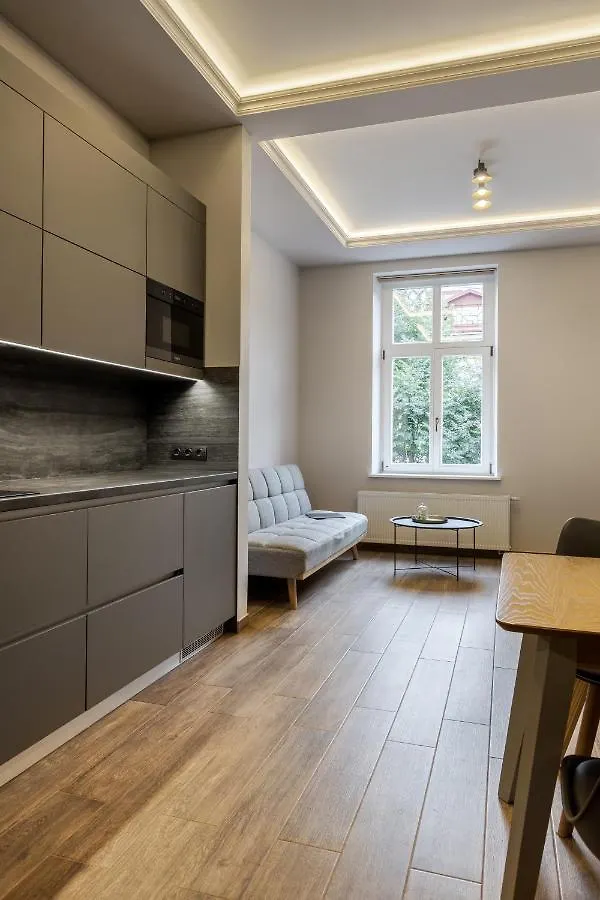 Inshiapartments On Kovzhuna Str Львов 0*,  Украина
